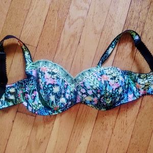 Freya 28FF Demi bra lined